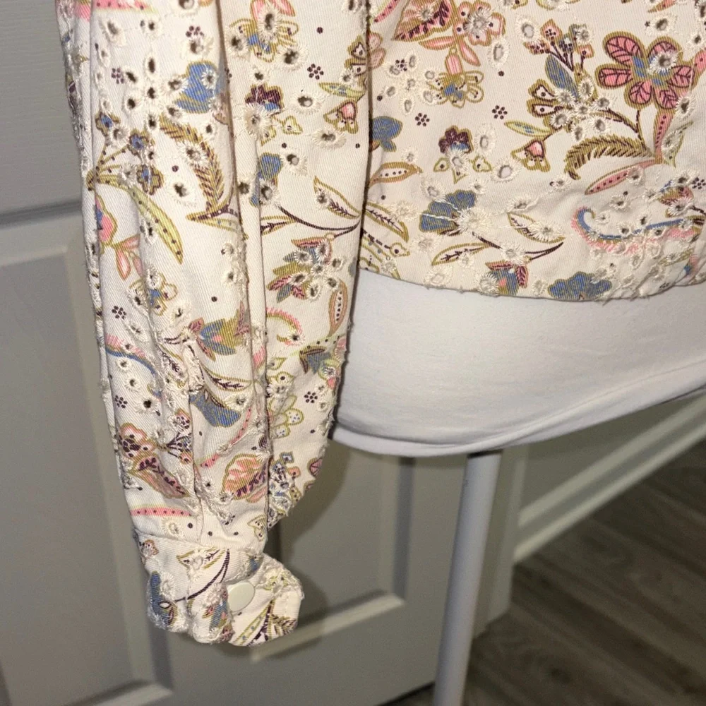 Anthropology Solitaire Eyelet Floral Cream Oversized Denim Jacket - Picture 9 of 12